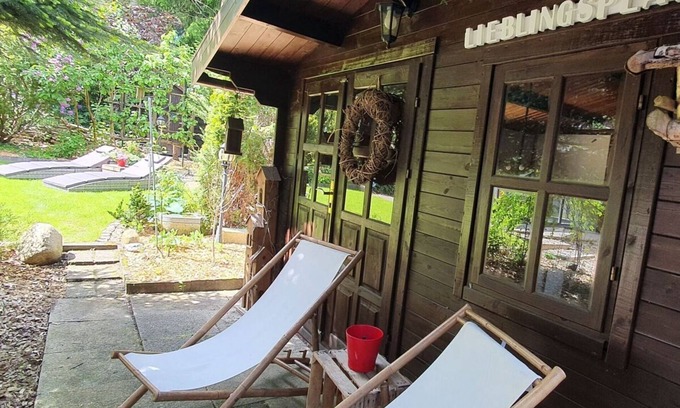 Ovelgoenne Apartment | Enchanting Holiday Home in a Fairytale Forest Retreat