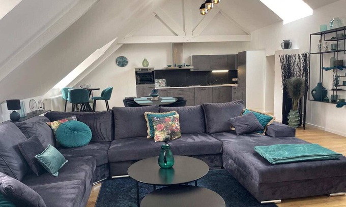 Trois-Ponts House | Holiday Home in Trois-Ponts near La Redoute