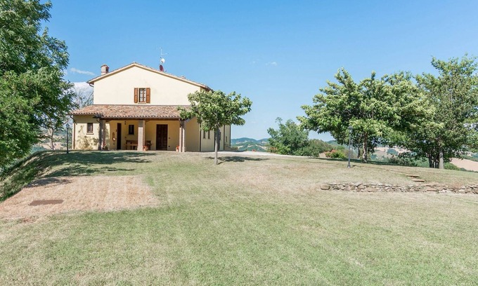 Urbania House | Pet-Friendly Retreat at Belvilla by OYO Sant'Angiolino