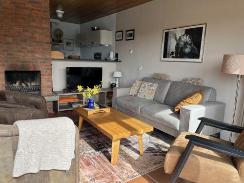 Stavoren House | Inviting Holiday Home in Warns with Jetty Access