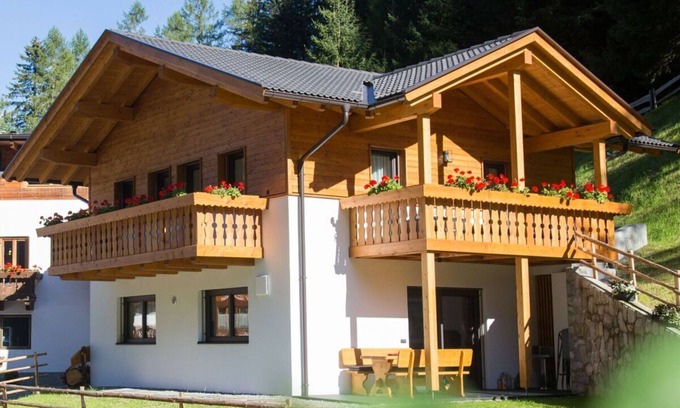 Moso in Passiria Apartment | Discover Holiday Home Hütterwirtshof with Family-Friendly Perks