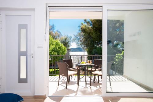 Brodarica Apartment | Child-Friendly Holiday Home Ivana - Guest Rated 9.8/10