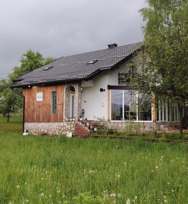 Vrelo Korenicko House | Family-Friendly Holiday Home Ivano with Kitchen Amenities