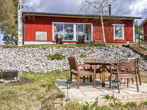 Aijala House | Family-Friendly Getaway at Holiday Home Kivirinne