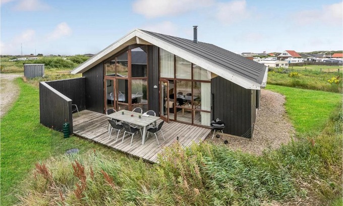 Thorsminde House | Welcoming Home in Ulfborg with Free Wifi for Families
