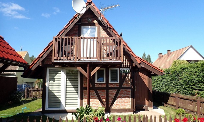 Kolczewo House | Stunning Holiday Home with Ocean View in Kolczewo