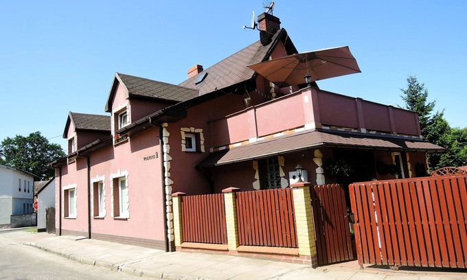 Kolczewo House | Cozy Holiday Home for 12 with Oceanfront Views in Kołczewo