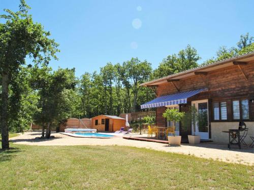 Loupiac House | Discover Holiday Home L'Orme: Family & Pet-Friendly Retreat