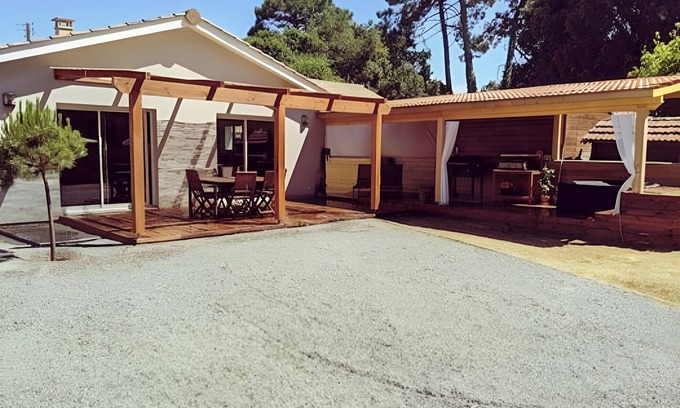 Lacanau House | Private Pool Retreat: La Cigale Et La Fourmi Awaits You