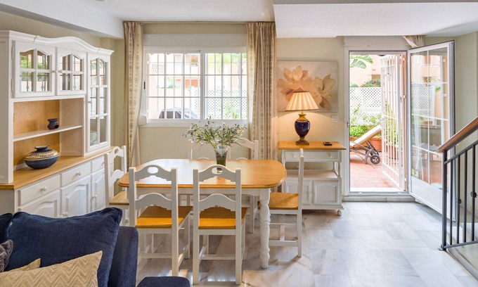 Marbella House | Relaxing Holiday Home La Reserva de Alvarito with Pool & Garden