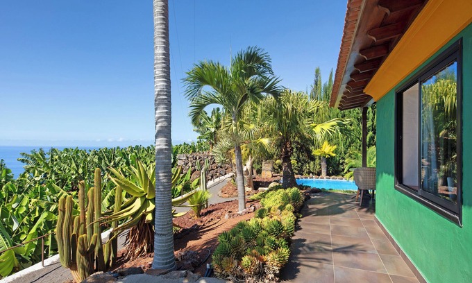 Tijarafe House | Seaside Retreat 'Las Vetas' with Private Pool & Ocean View