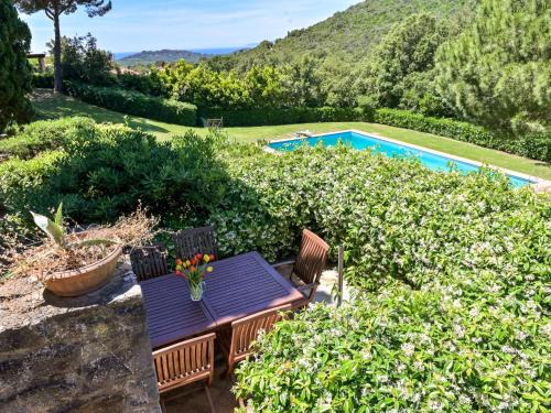 Punta Ala House | Family-Friendly Holiday Home Le Mandrie with Pool Access