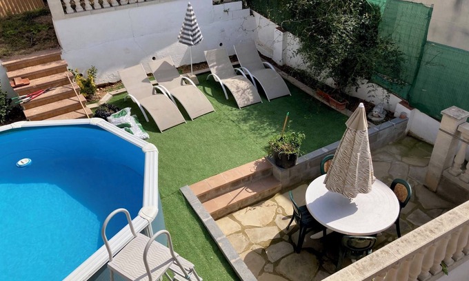 Segur de Calafell House | Discover "Lola's Beach House": Oceanfront Retreat with Pool