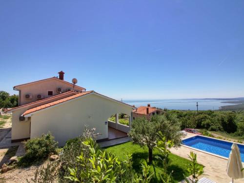 Brovinje House | Guest Rated 10/10: Holiday Home Marevista with Pool