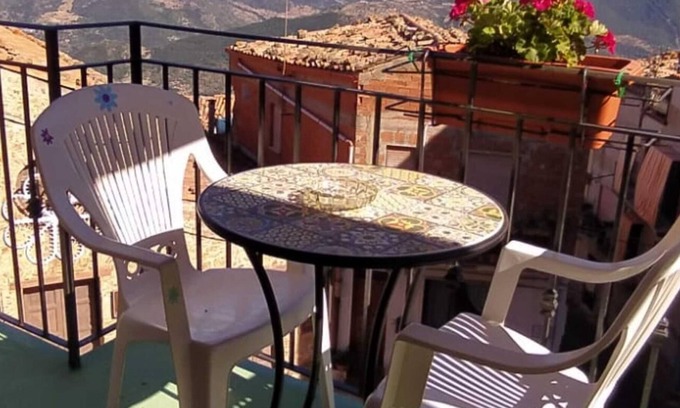 Pollina House | Holiday Home Maria Banana Guest House with Sea & Mountain View and Wi-Fi
