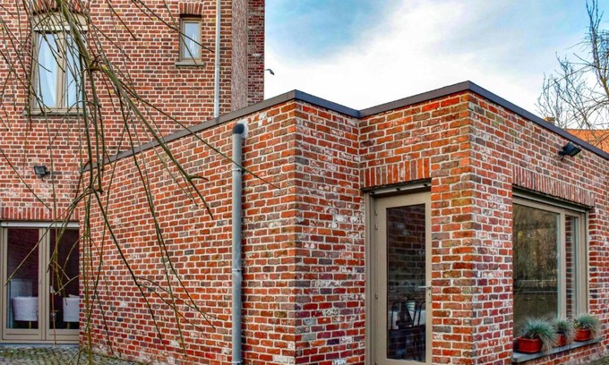 Le Bizet House | Cozy Holiday Home Memories with Pet and Child-Friendly Options