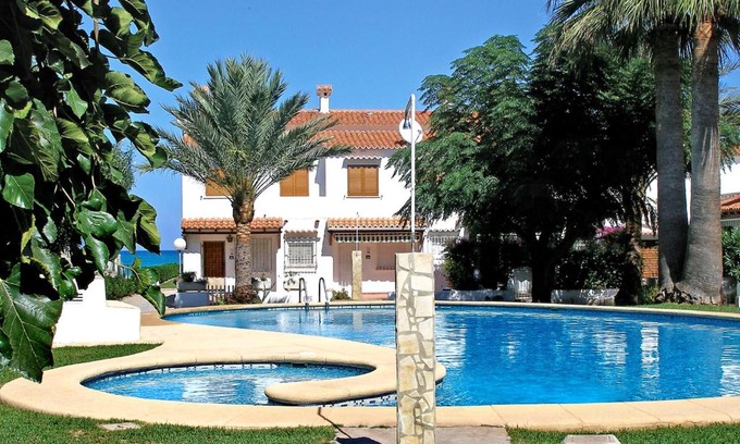 Almadrava Beach House | Oceanfront Holiday Home Mimosa I with Pool & Great Reviews