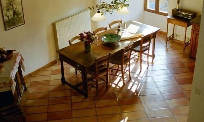 Mirabel Apartment | Relax at Holiday Home Mirabel Sous les Roches with Breakfast
