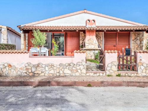 Viddalba House | Family-Friendly Holiday Home Momo with Pool Amenities