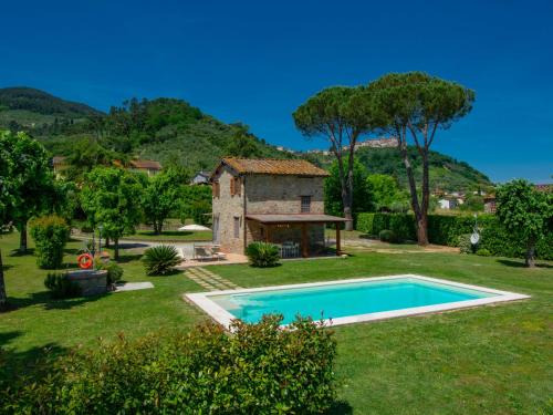 Castelvecchio House | Guest Rated 10/10: Holiday Home Narciso with Pool Access
