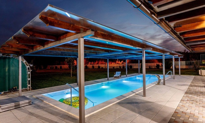 Neoric House | Exceptional Holiday Home in Neorić with Private Pool