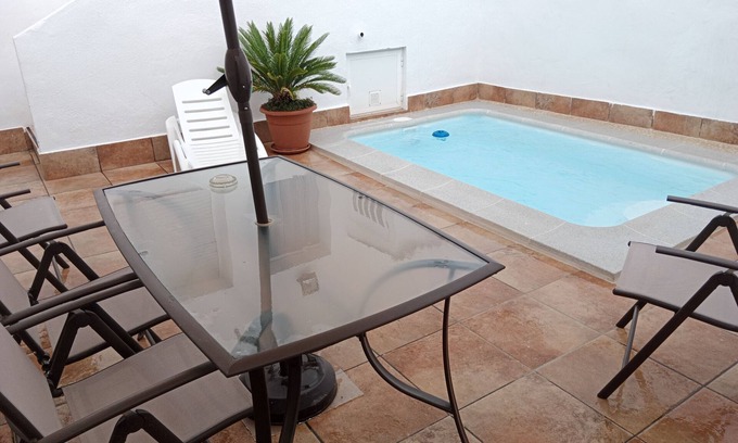 Santa Elena House | Holiday Home Nuevas Poblaciones with Mountain View, Pool & Wi-Fi