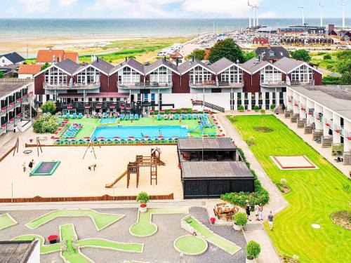 Bønnerup Strand Apartment | Family-Friendly Holiday Home with Oceanfront Views in Glesborg