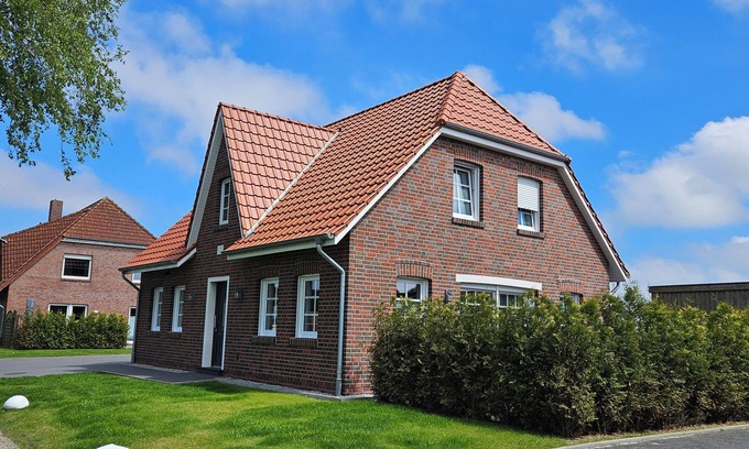 Neßmersiel House | Ideal Holiday Home Osterdeich with Ocean View & WiFi
