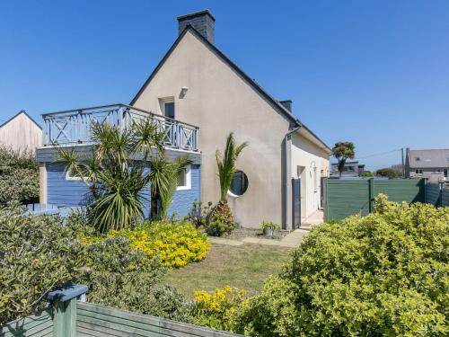 Kerlouan House | Oceanfront Escape at Holiday Home Penn an Aod - Rated 9.5