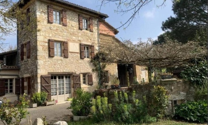 Sistels House | Mountain View Holiday Home 'Pey Sud' with Private Terrace