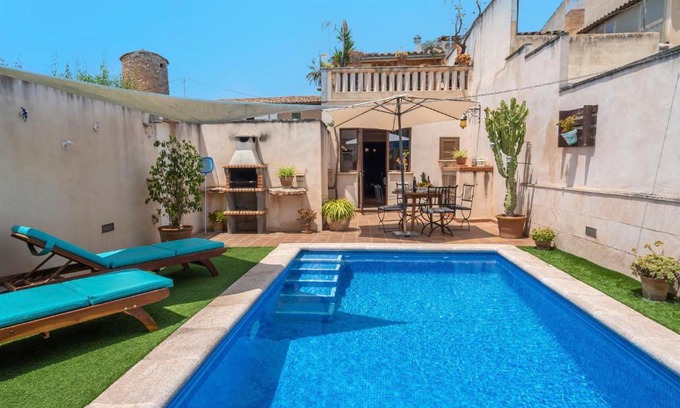 Porreres House | Family-Friendly Holiday Home Pueblo with Pool & 4-Star Comfort