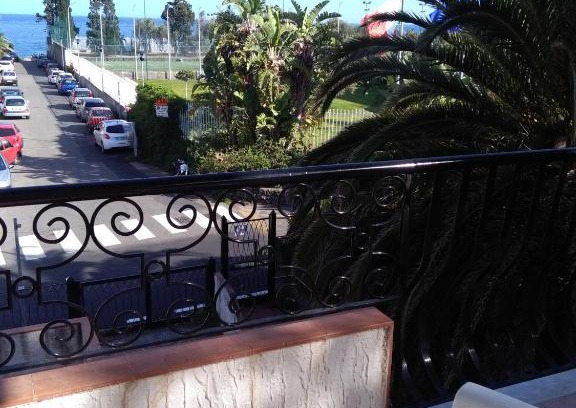 Recanati Apartment | Pet-Friendly Holiday Home Recanati with Oceanfront Views