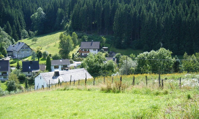 Sorpetal Apartment | Holiday Home Rehsiepen near Winterberg