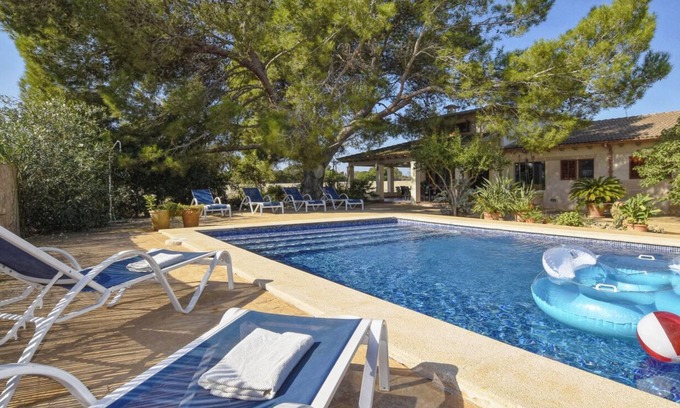 Santa Margalida House | Inviting Holiday Home 'Ribas' with Mountain Views & Pool