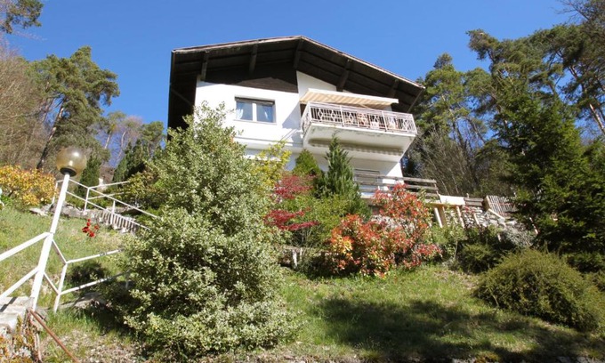 Val Maria-Pur House | Oceanfront Retreat: Holiday Home Rosemarie, Rated 9.8/10