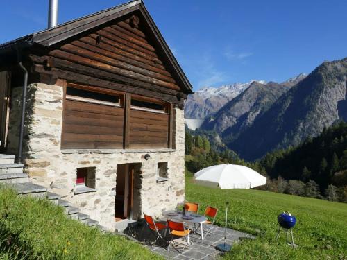 Blenio House | Pet-Friendly Holiday Home Rustico Enrico for Memorable Stays