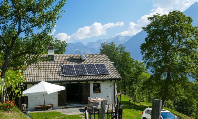 Acquarossa House | Pet-Friendly Holiday Home Rustico Girasole - Rated 9.3/10