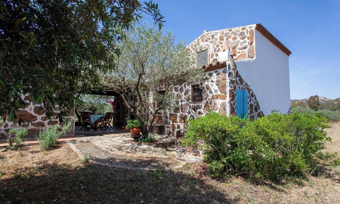 Orosei House | Mountain View Holiday Home "Sa Domedda" with Garden & A/C