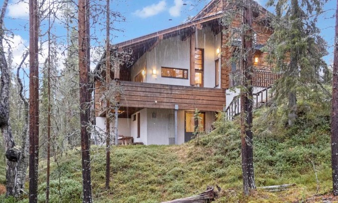 Salla House | Discover Holiday Home Sallan Lumous - Family Friendly Retreat