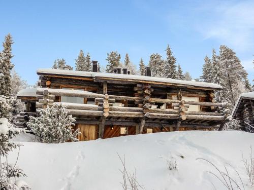 Salla House | Pet-Friendly Holiday Home Sallanhelmi c1 with Family Comfort