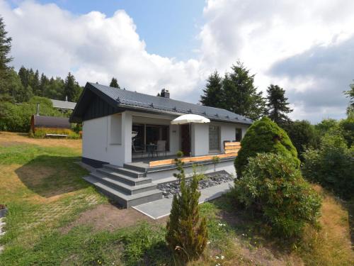 Goldlauter House | Explore Holiday Home Selma: Pet and Child Friendly Retreat