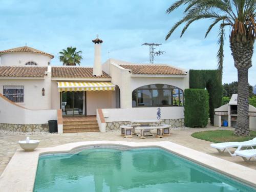 La Colina House | Discover Holiday Home Serra - Family-Friendly Retreat