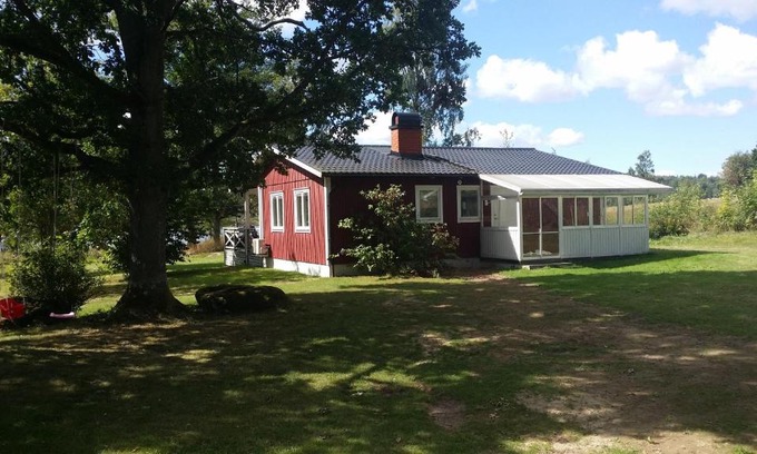 Tranas Municipality House | Idyllic Holiday Home Sjöhagen with Private Beach & Pool