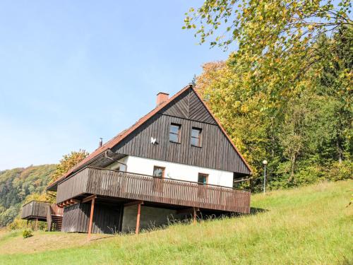Starkov House | Holiday Home Stárkov by Interhome