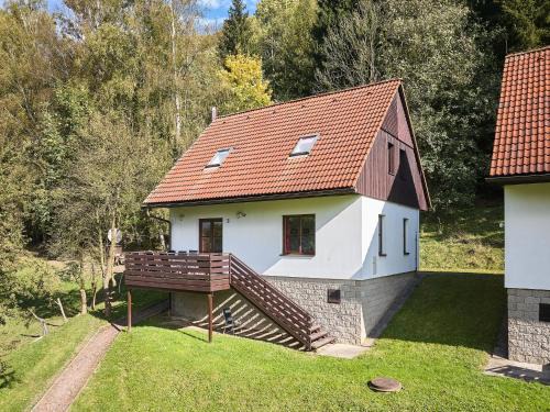 Starkov House | Holiday Home Stárkov by Interhome