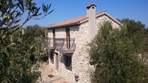 Luka House | Oceanfront Holiday Home Strpuncina with Exceptional Reviews
