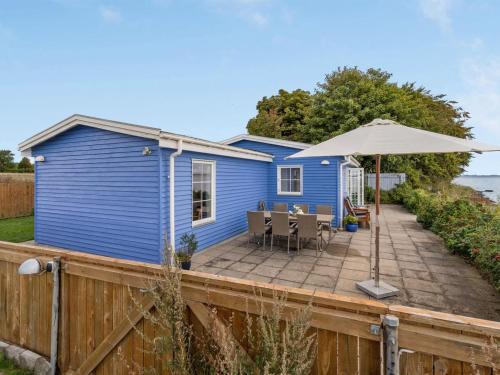 Skarup Fyn House | Cozy Holiday Home Tana - Steps from the Sea in Funen