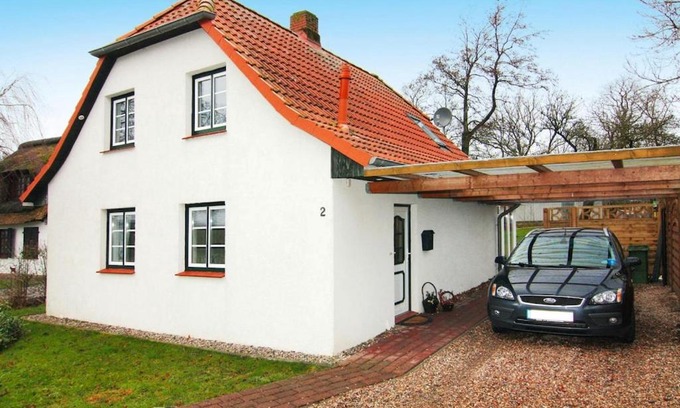 Tiebensee House | Cozy Holiday Home Tiebensee in Neuenkirchen - 9/10 Rating