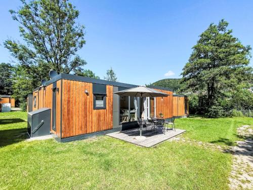 Riedenburg House | Cozy Tiny Haus Xandra: Pet-Friendly Family Retreat