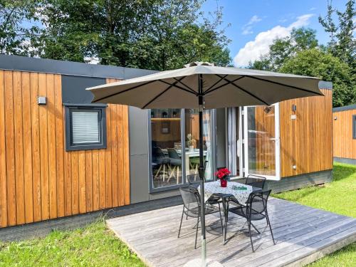 Riedenburg House | Holiday Home Tiny Haus Limmer by Interhome